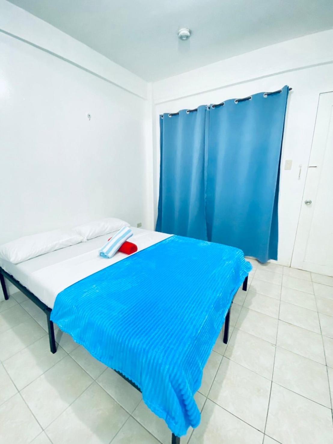 La Pearla Place Boracay Dmall Guest house